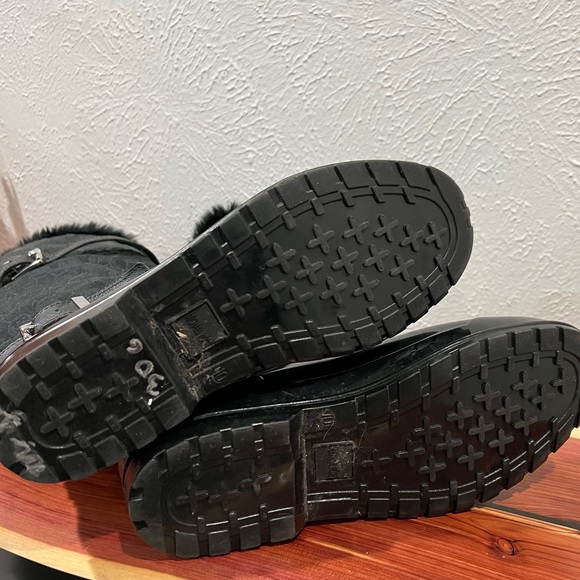 Michael Kors Snow/Rain Boot - Picture 8 of 9